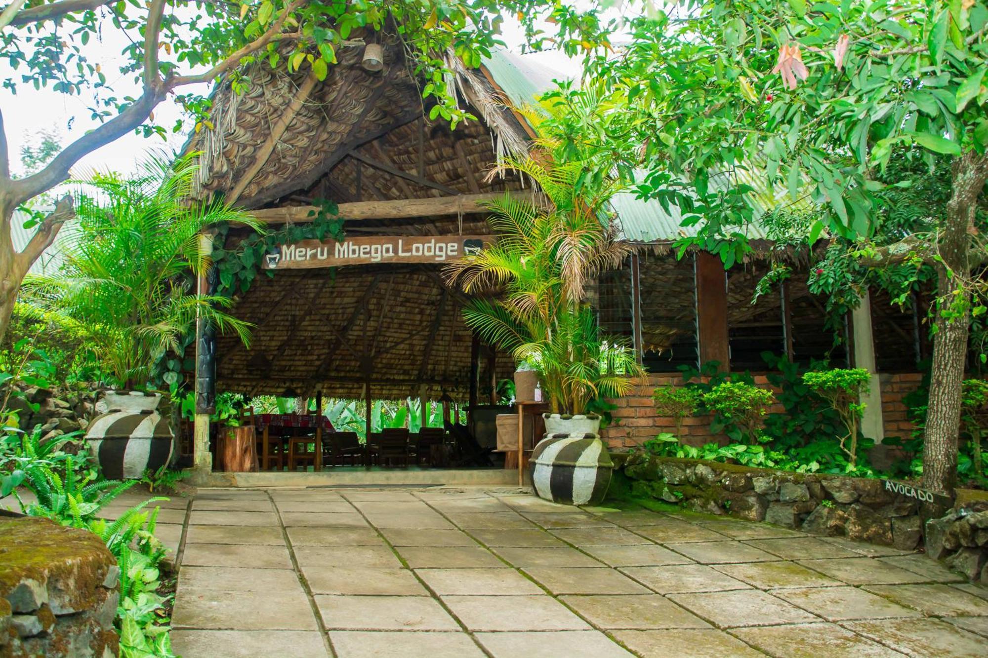 Meru Mbega Lodge Usa River Exterior photo