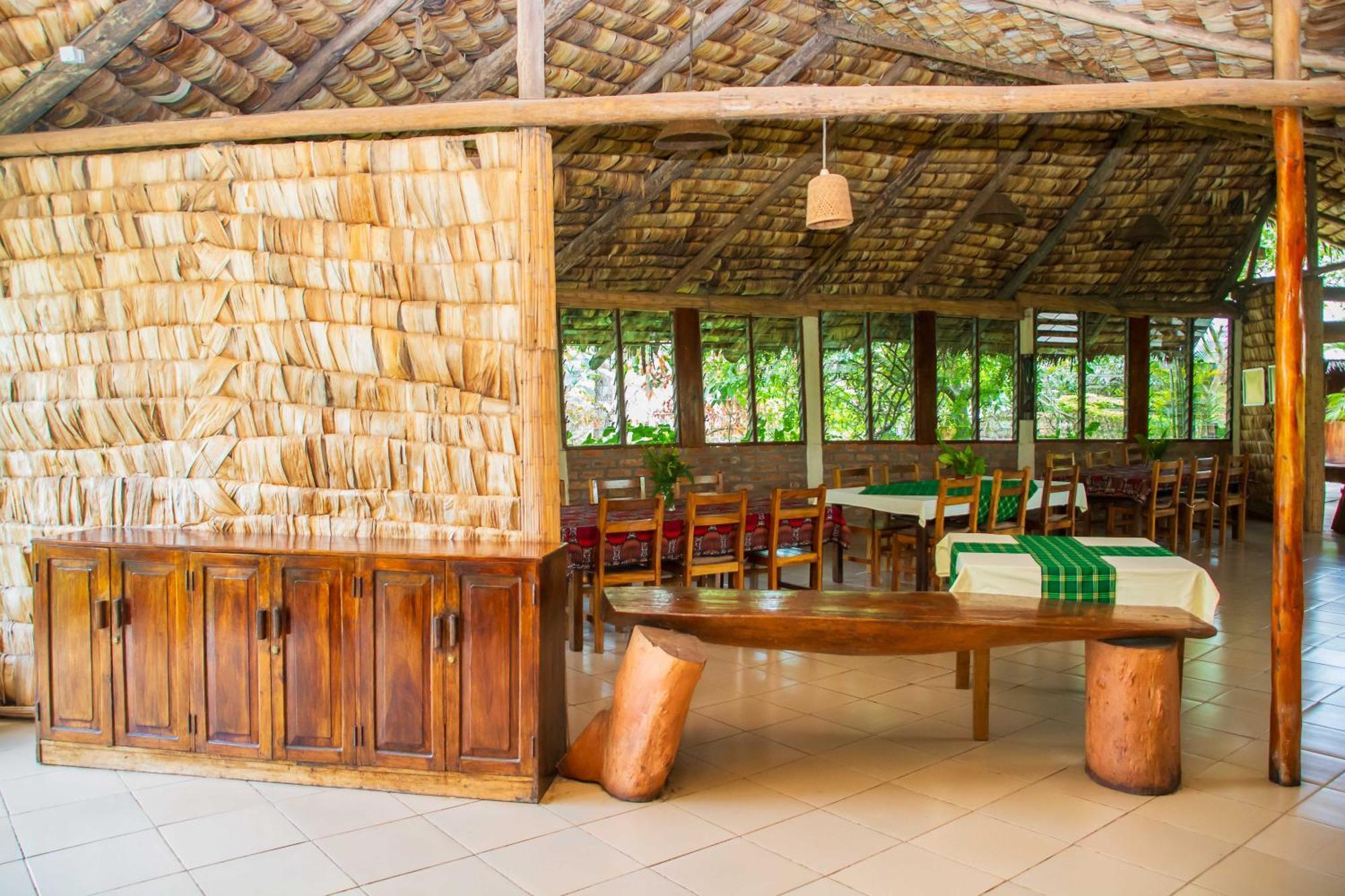 Meru Mbega Lodge Usa River Exterior photo
